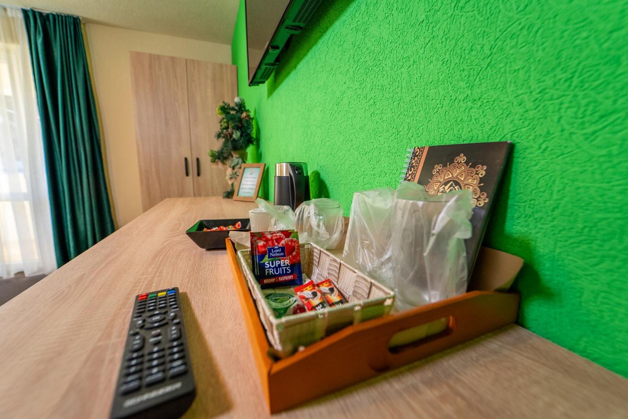 Sura Lu' Patru Appartement Vulcan  Buitenkant foto