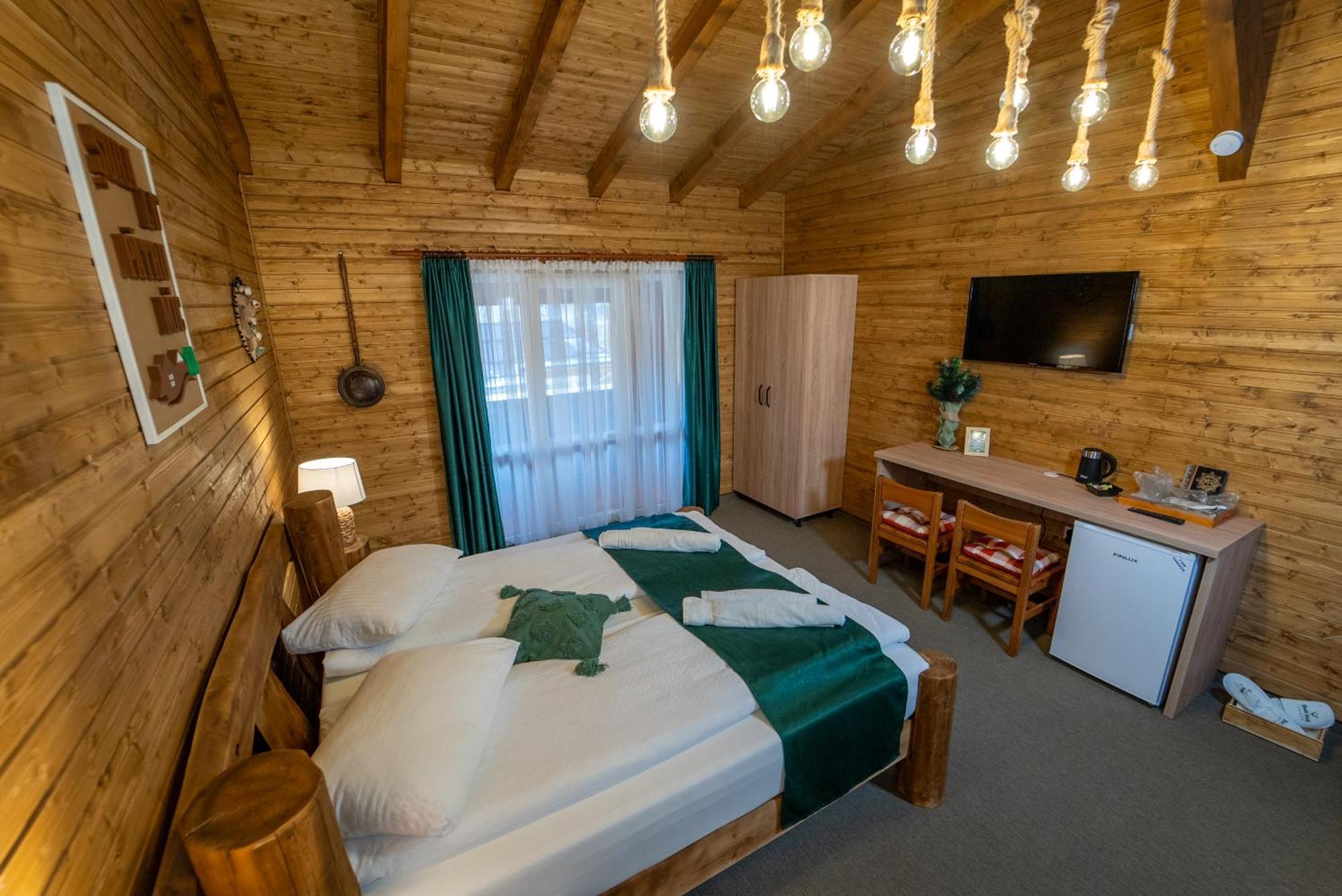 Sura Lu' Patru Appartement Vulcan  Buitenkant foto